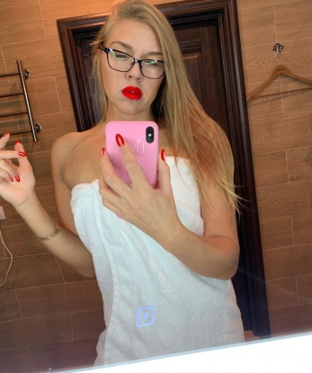 Анкета проститутки Надюша - Фото 1, Парапино, 30 лет, №5780